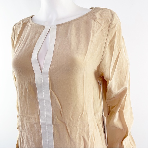 NEW Sjobeck Sand Tan AMAL Long Sleeve Keyhole Blouse with Split Back - Picture 3 of 12